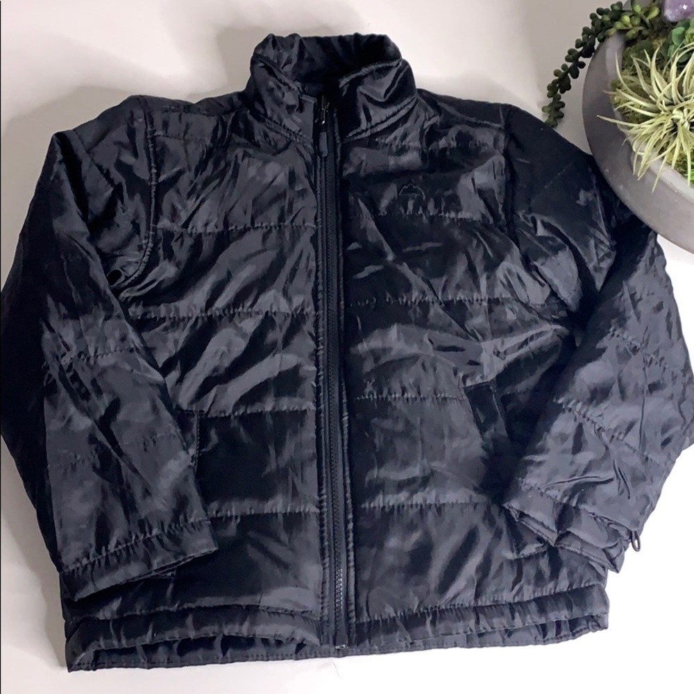 Snozu performance Quilted Black Puffer Zip up Jacket small boy